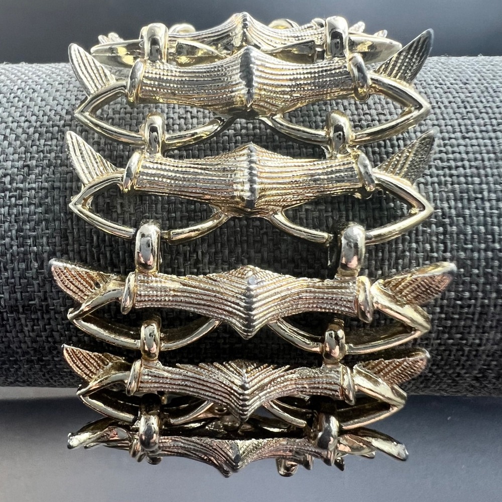 Vintage MCM Wide Panel Link Bracelet 7.25" Gold Good